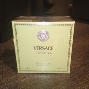Versace Versense Eau de Toilette. Men's Cologne New In Box